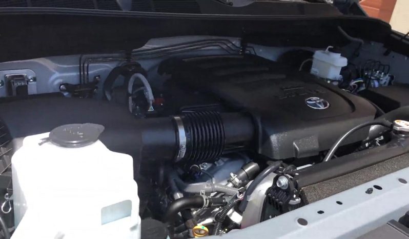 2018 Toyota Tundra CrewMax SR5 full